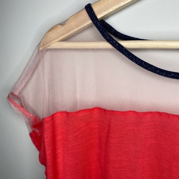 ⭐️2/$35⭐️ Mustard Seed Coral and Navy Blue Sparkle Mesh Neckline Top - Picture 4 of 7